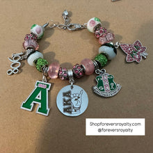 Load image into Gallery viewer, Silver charm bracelet - Green A