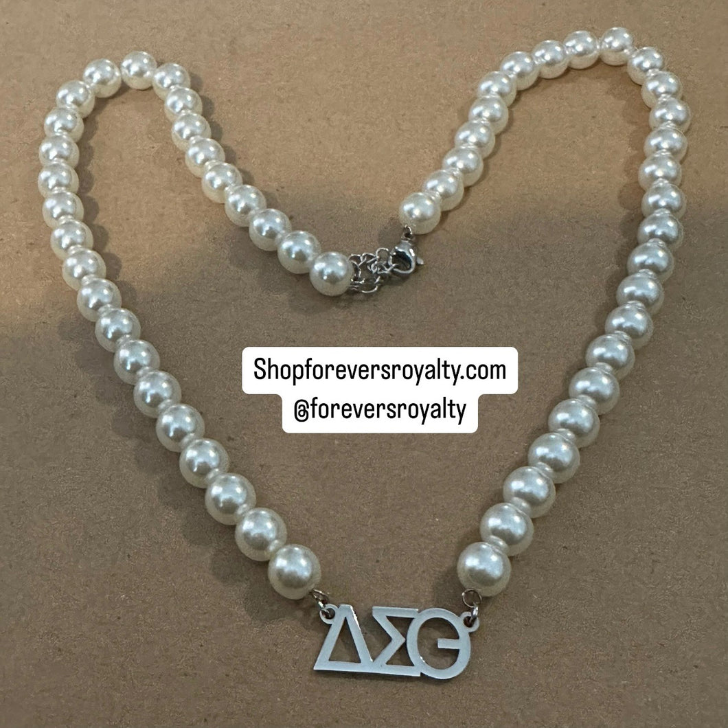 Delta Sigma Theta pearl necklace.