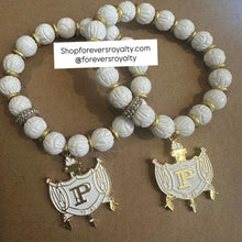 Load image into Gallery viewer, White and Gold Philo bracelet