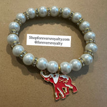 Load image into Gallery viewer, Pearl elephant bracelet (DST)