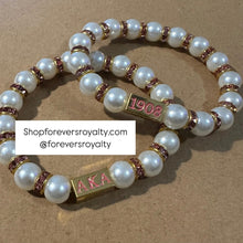 Load image into Gallery viewer, White and gold Alpha Kappa Alpha