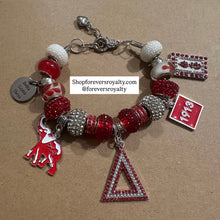 Load image into Gallery viewer, Delta Sigma Theta charm bracelet.