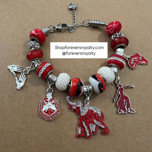 Delta Sigma Theta charm bracelet.