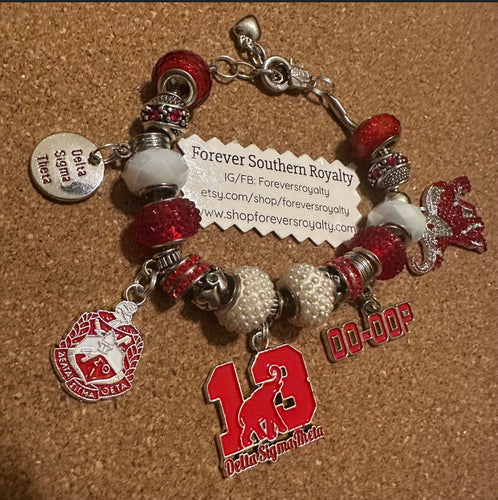 Delta Sigma Theta charm bracelet.