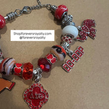 Load image into Gallery viewer, Delta Sigma Theta charm bracelet.