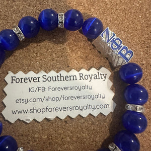 The blue Zeta bracelet.