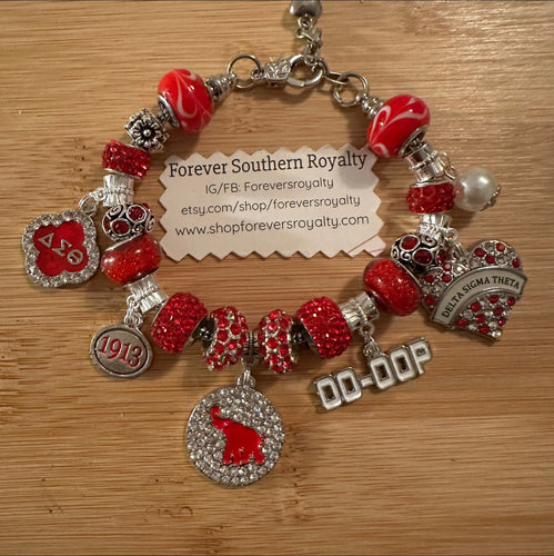 Delta Sigma Theta charm bracelet.