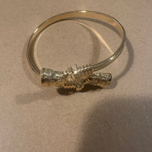 Load image into Gallery viewer, The Egyptian queen Nefertiti bangle