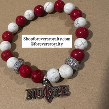 Load image into Gallery viewer, Red and tan Nupe bracelet.
