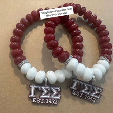 Load image into Gallery viewer, Sparkly Gamma Sigma Sigma bracelet (GSS)