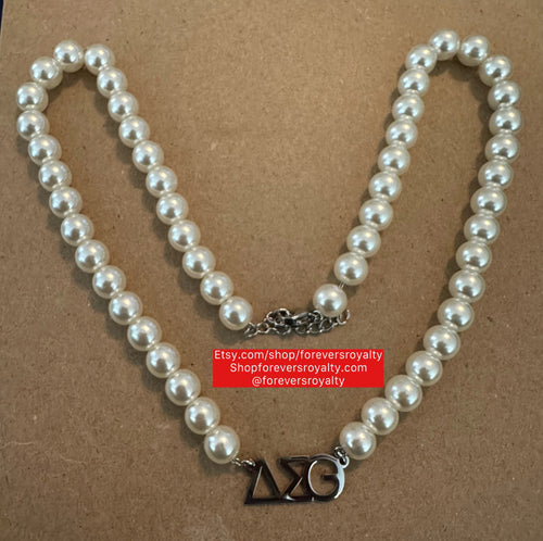 Delta Sigma Theta pearl necklace.