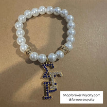 Load image into Gallery viewer, Pearl Sigma Gamma Rho bracelet
