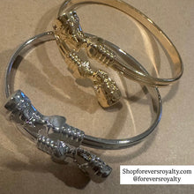 Load image into Gallery viewer, The Egyptian queen Nefertiti bangle