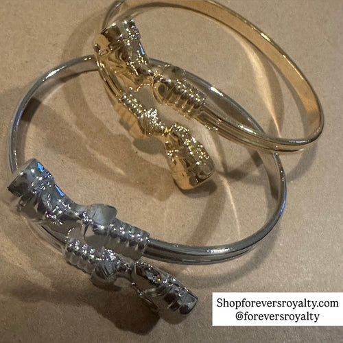 The Egyptian queen Nefertiti bangle