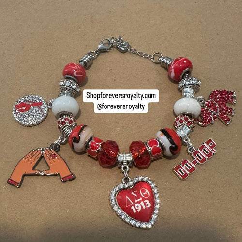 Delta Sigma Theta charm bracelet.