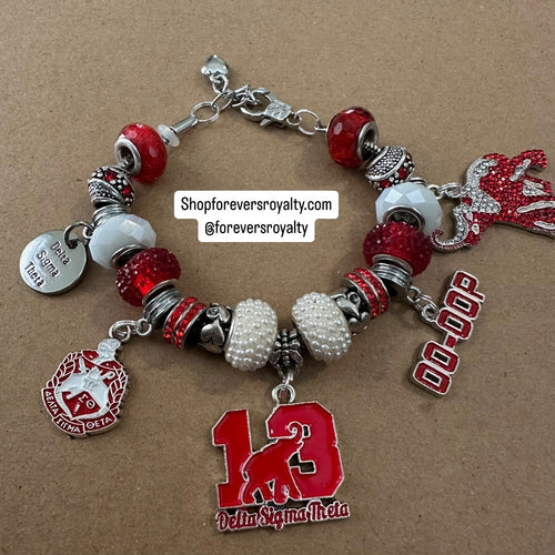 Delta Sigma Theta charm bracelet.