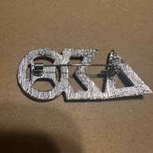 Load image into Gallery viewer, Pearl Delta Sigma Theta lapel pin.