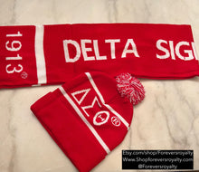 Load image into Gallery viewer, Delta Sigma Theta scarf and hat set